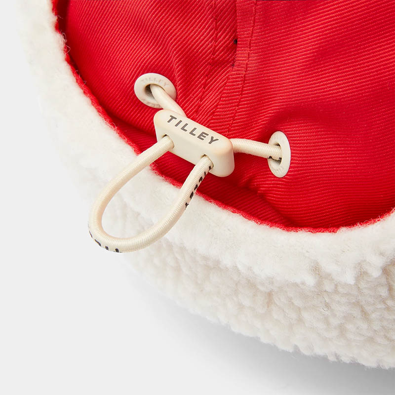 Rove Aviator, Red. A cord provides adjustment for a perfect fit.