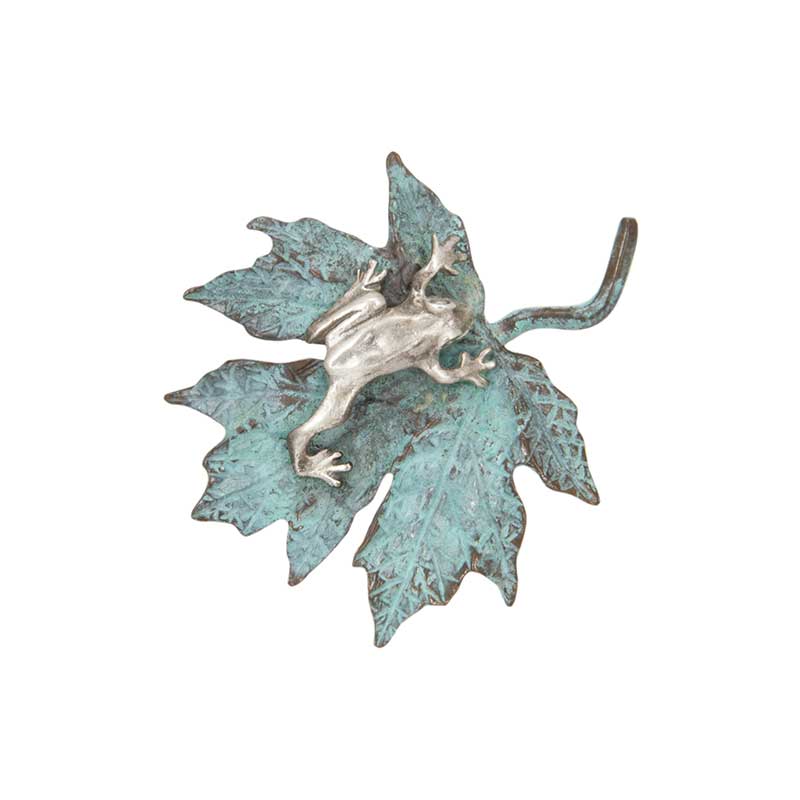 Maple Leaf with Silver Frog Pin