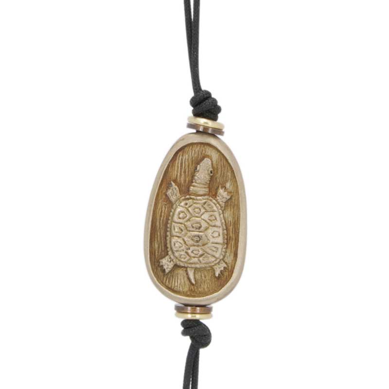 Sea Turtle Amulet Zipper Pull : The reverse side features a desert tortoise.