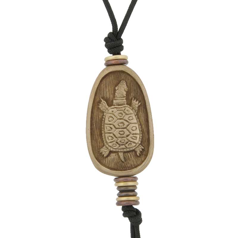 Sea Turtle Amulet : The reverse side shows a desert tortoise.